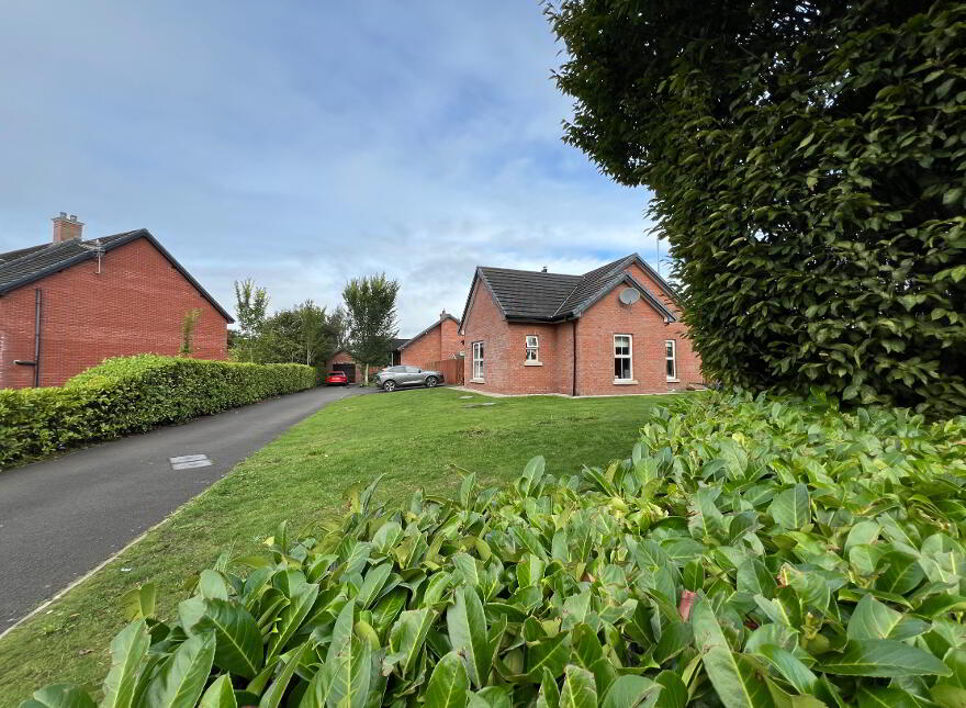 2 Red Row, Toomebridge, BT41 3UJ