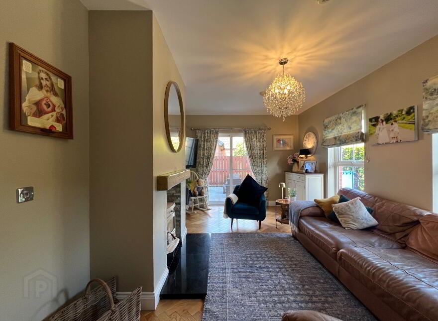 2 Red Row, Toomebridge, BT41 3UJ