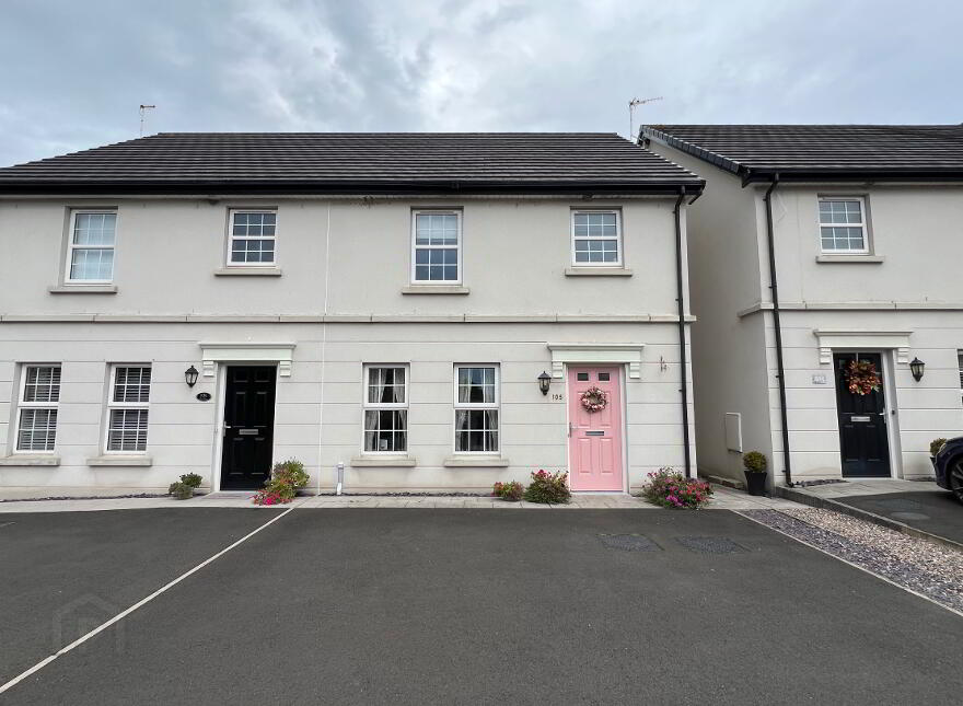 105 Red Row, Toomebridge, BT41 3UL photo