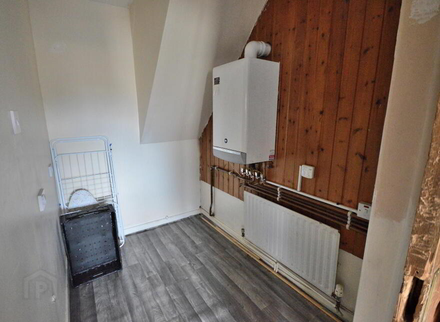 68 Donaghadee Road, Newtownards, BT23 7EU