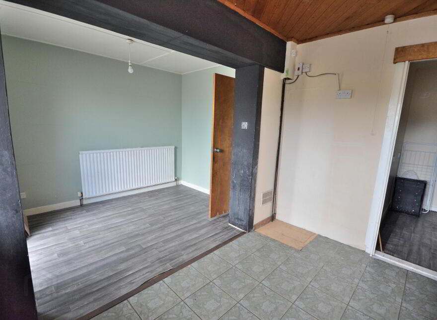 68 Donaghadee Road, Newtownards, BT23 7EU