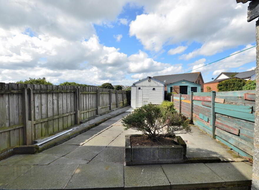 68 Donaghadee Road, Newtownards, BT23 7EU