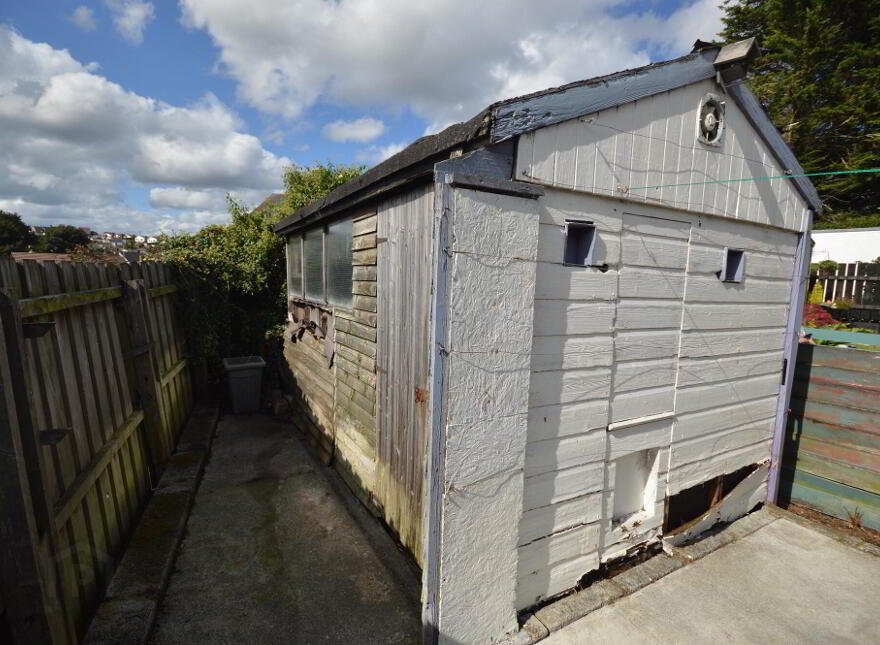 68 Donaghadee Road, Newtownards, BT23 7EU