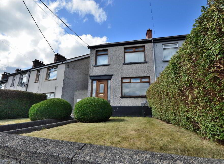 68 Donaghadee Road, Newtownards, BT23 7EU