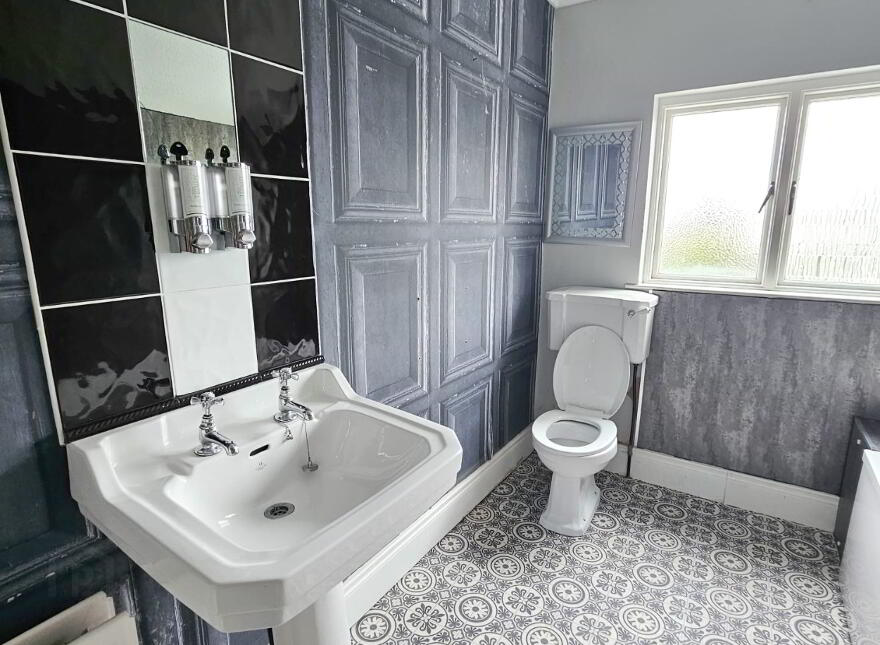 27 Princes Street, Ballymena, BT43 5EA