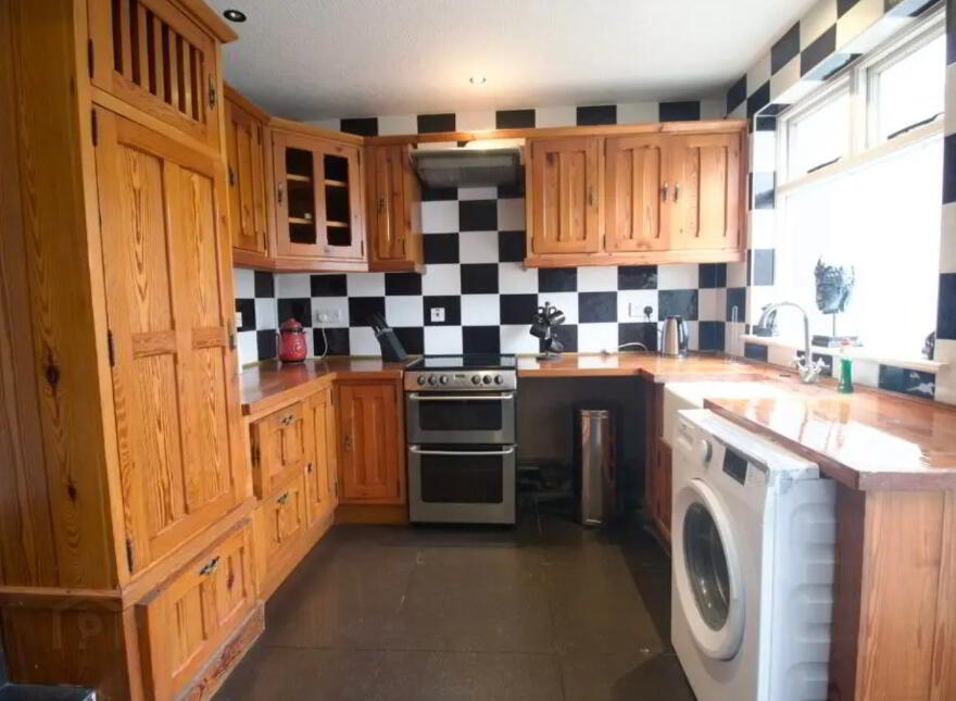 27 Princes Street, Ballymena, BT43 5EA