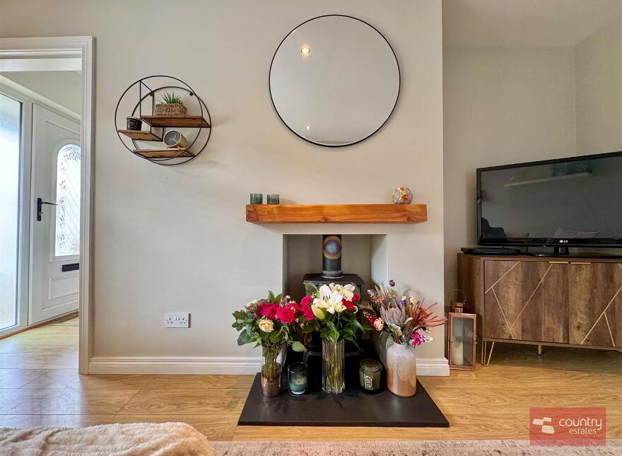 77 Hawthorn Way, Ballyclare, BT39 9EN