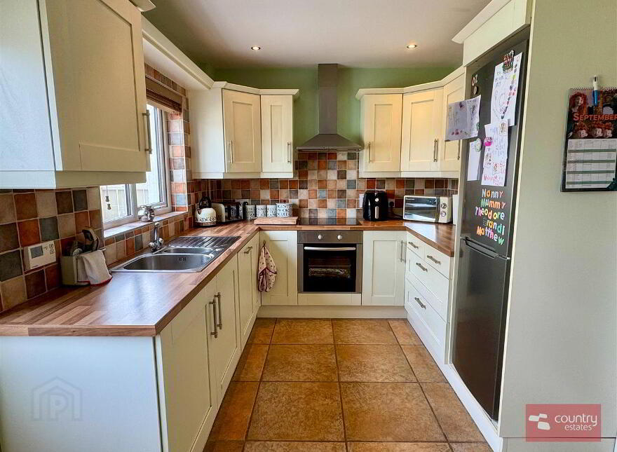 77 Hawthorn Way, Ballyclare, BT39 9EN