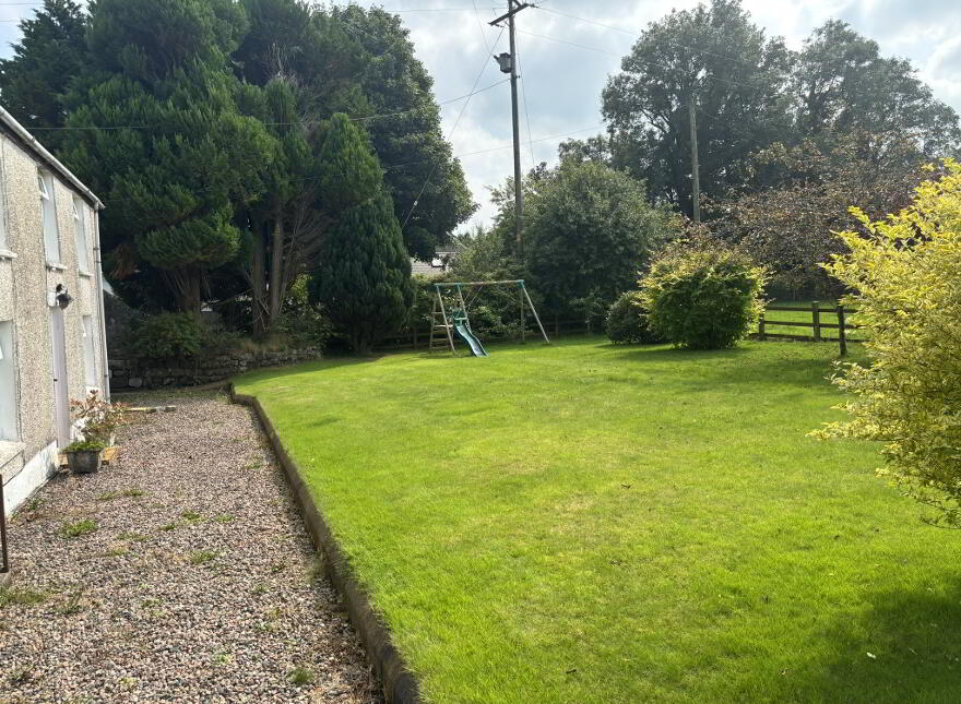 63 Tullymore Road, Broughshane, Ballymena, BT43 7HW