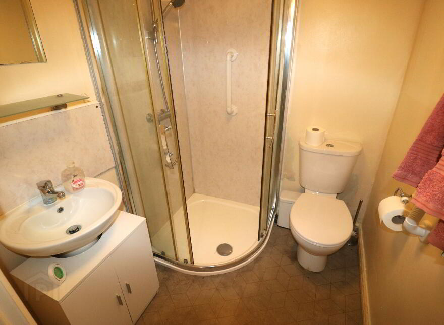 63 Tullymore Road, Broughshane, Ballymena, BT43 7HW
