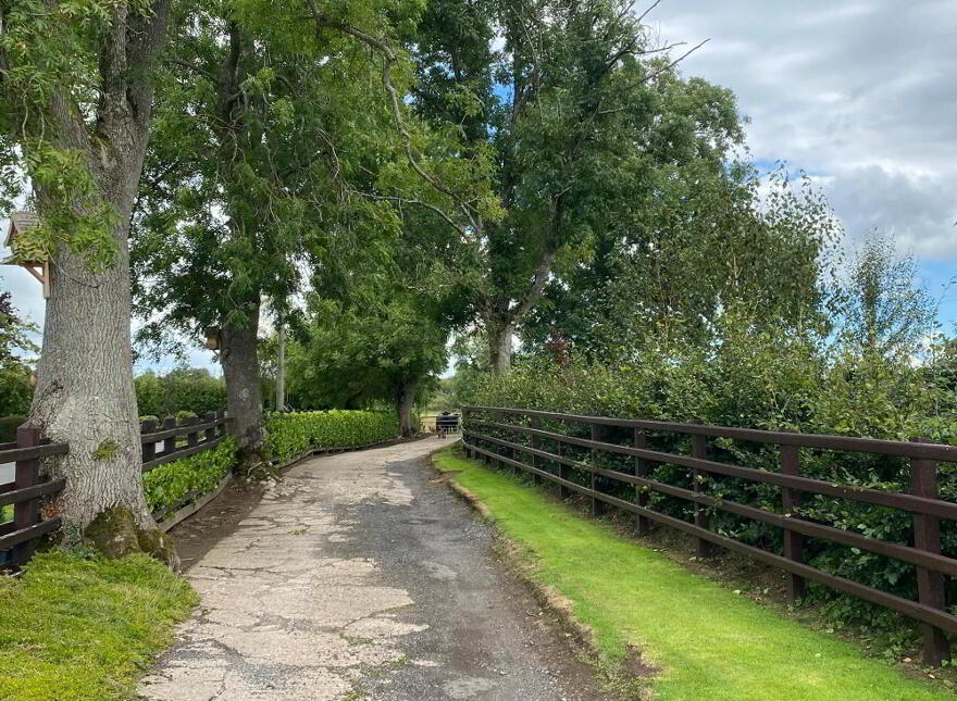 37 Derrygarve Park, Castledawson, Magherafelt, BT45 8EZ