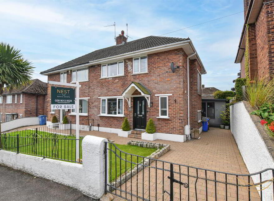 12 Duncoole Park, Belfast, BT14 8JT photo