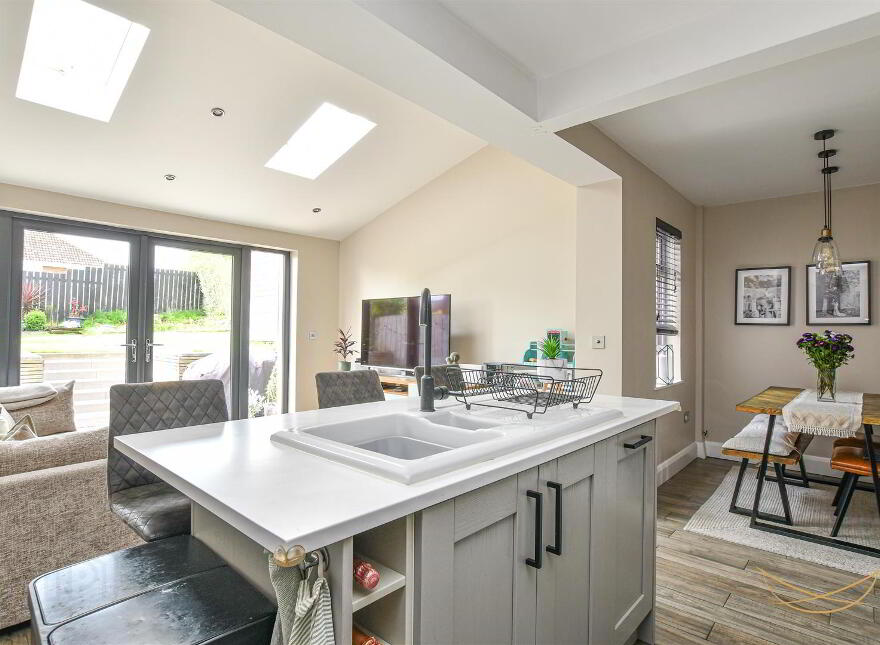 12 Duncoole Park, Belfast, BT14 8JT