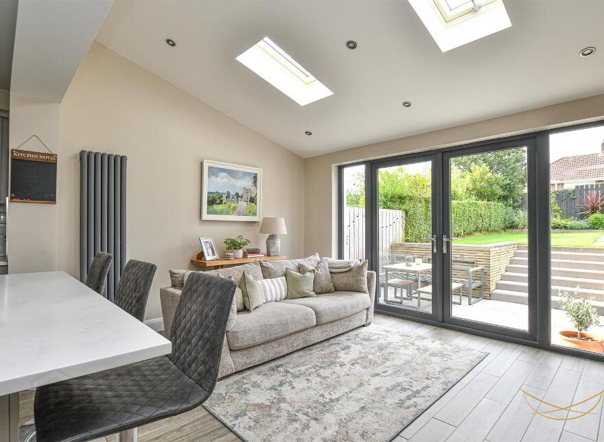 12 Duncoole Park, Belfast, BT14 8JT