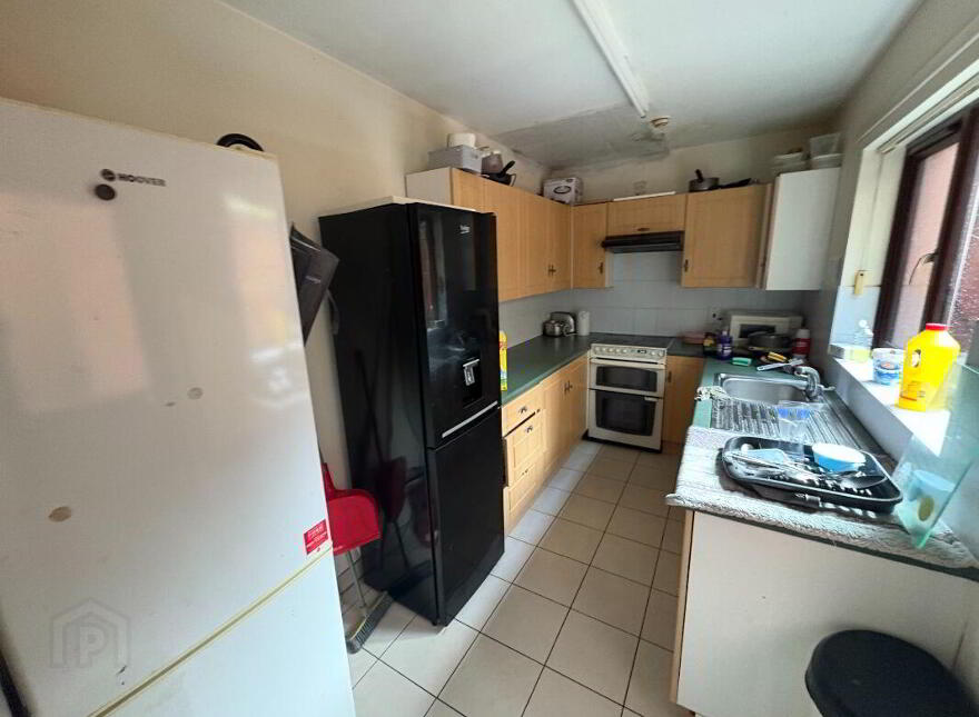 63 College Park Avenue, Belfast, BT7 1LR