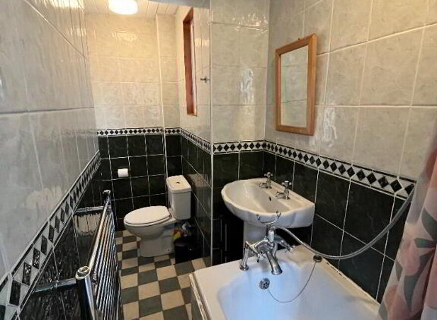 74 Ravenscroft Street, Gilmerton, Edinburgh, EH17 8QW