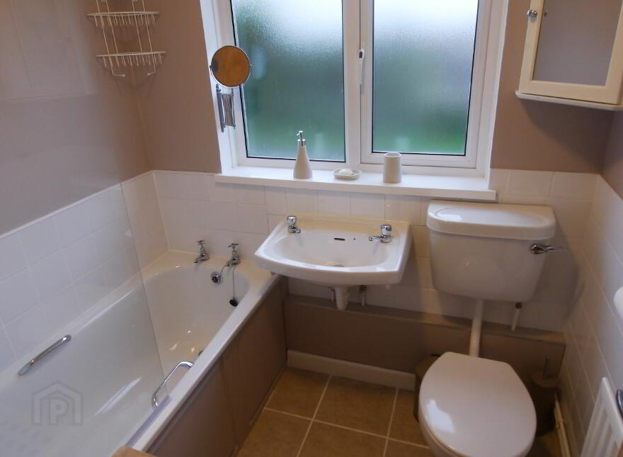 33 Rosewood Park, Belfast, BT6 9RX