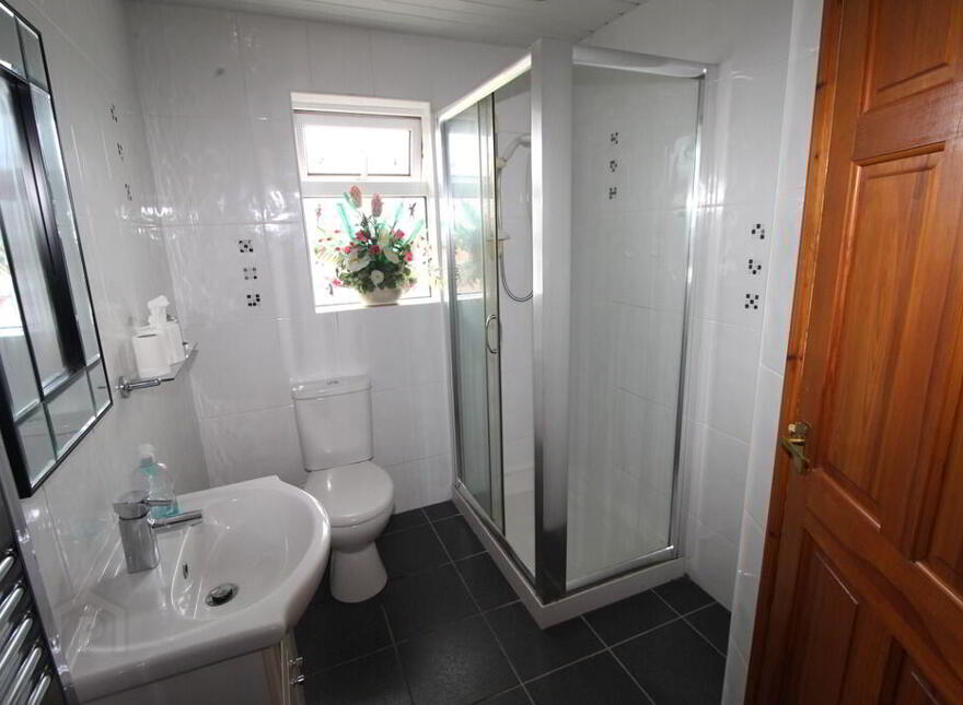 64 Beechwood Avenue, Newtownabbey, BT37 9PU