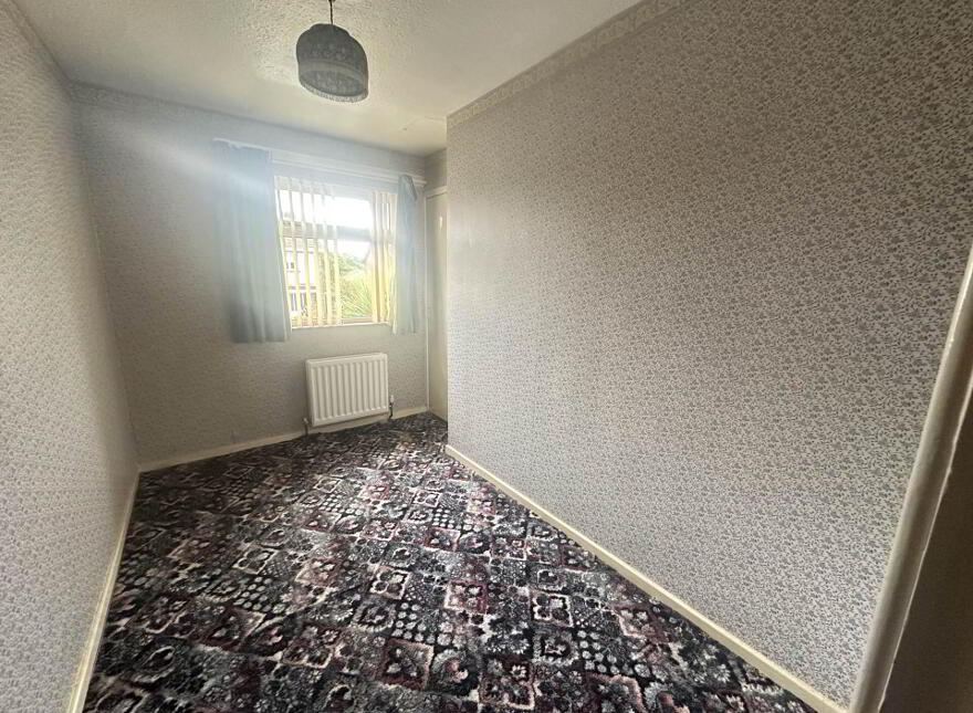 28 Churchill Road, Larne, BT40 2EN