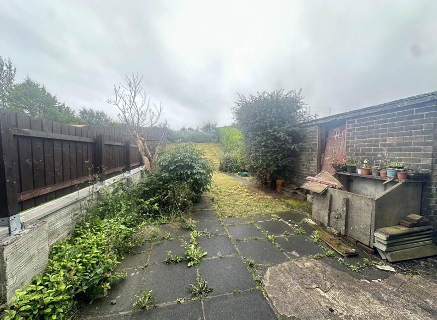 28 Churchill Road, Larne, BT40 2EN