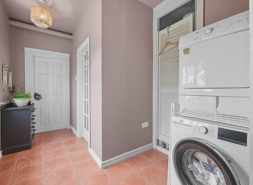 Slievefin, Claregalway, H91E8VW