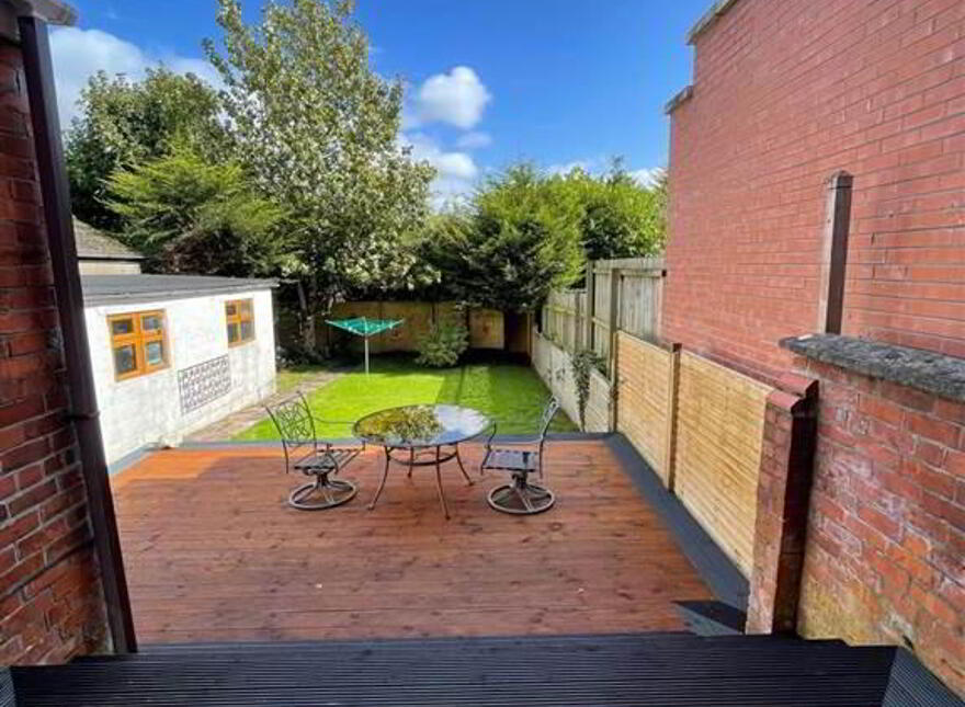31 Lansdowne Park, Belfast, BT15 4AF