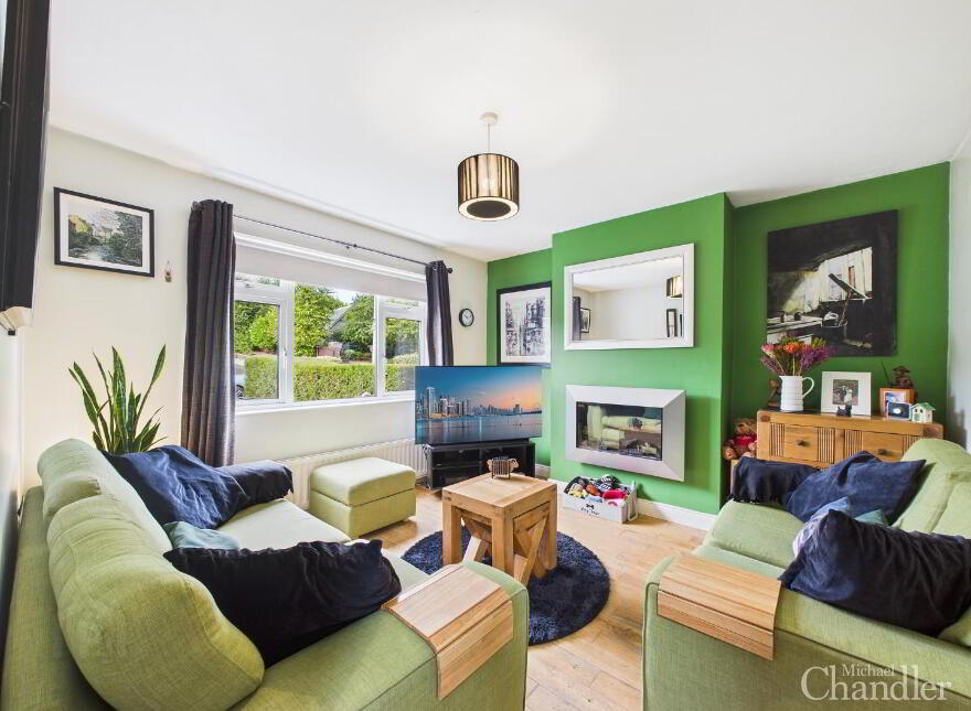 170 Comber Road, Dundonald, Belfast, BT16 2BP