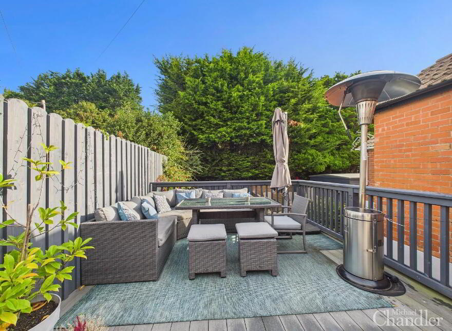 170 Comber Road, Dundonald, Belfast, BT16 2BP