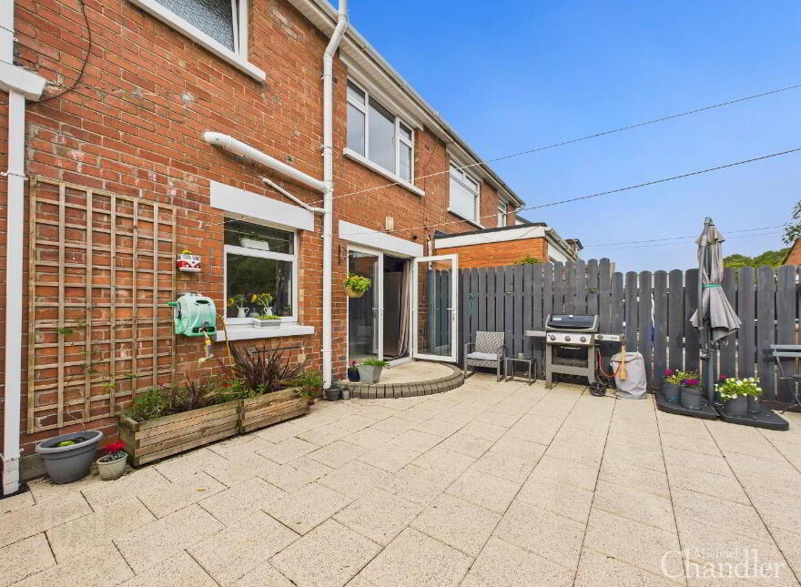 170 Comber Road, Dundonald, Belfast, BT16 2BP