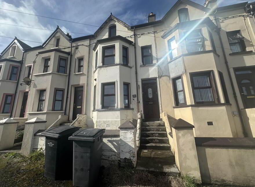 40 Coastguard Road, Larne, BT40 1AU photo