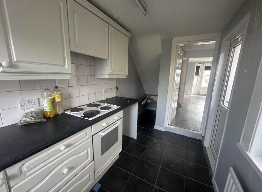 40 Coastguard Road, Larne, BT40 1AU