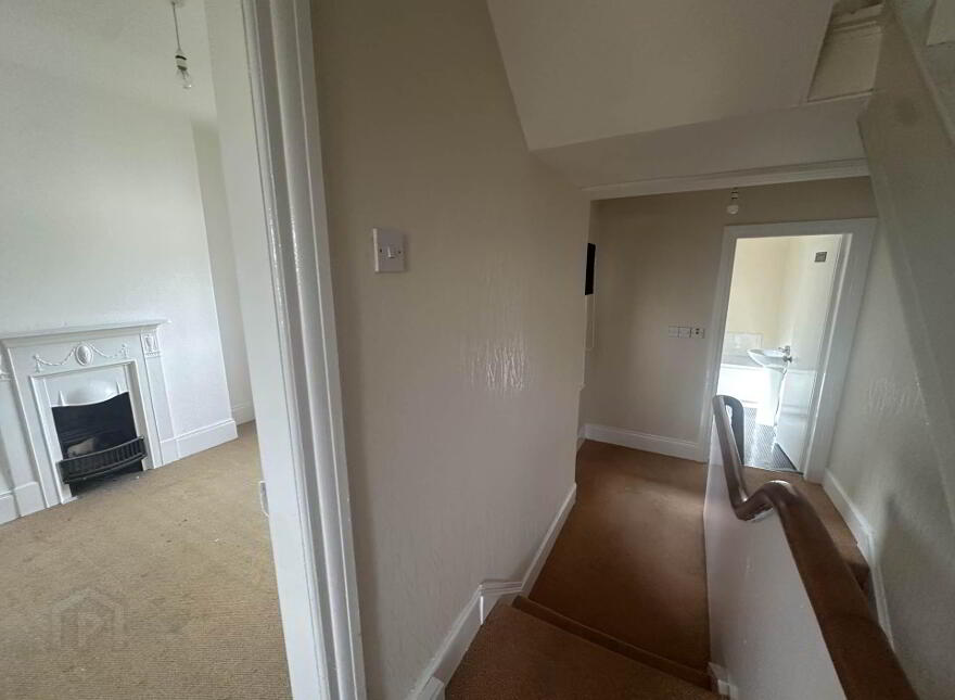 40 Coastguard Road, Larne, BT40 1AU