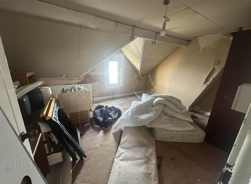 40 Coastguard Road, Larne, BT40 1AU
