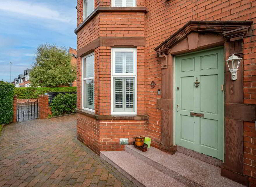 40 Kirkliston Park, Belfast, BT5 6ED