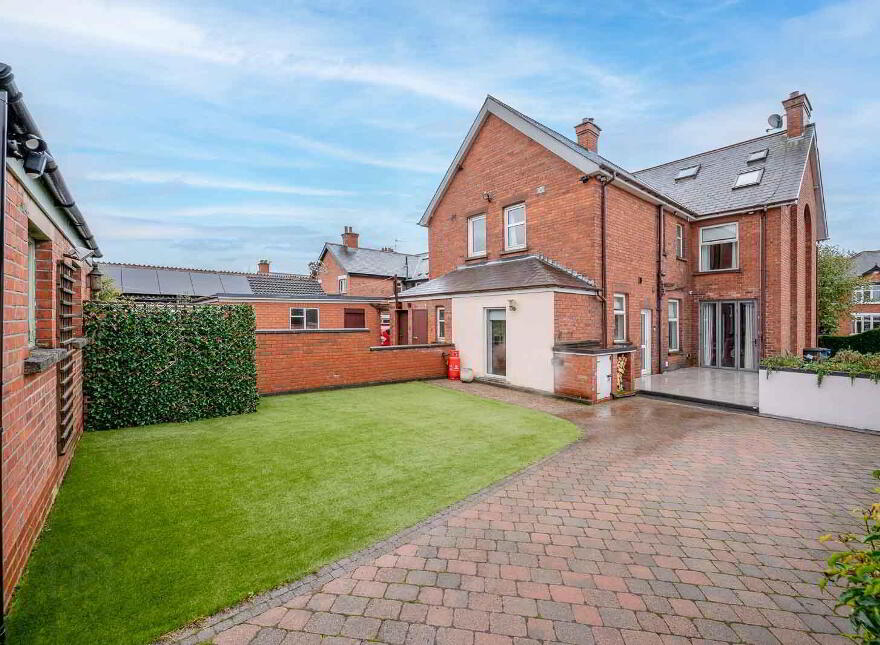40 Kirkliston Park, Belfast, BT5 6ED