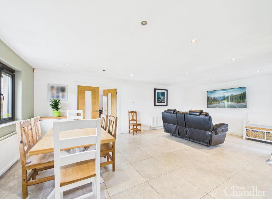 21 Ballykeigle Road, Comber, Newtownards, BT23 5SD