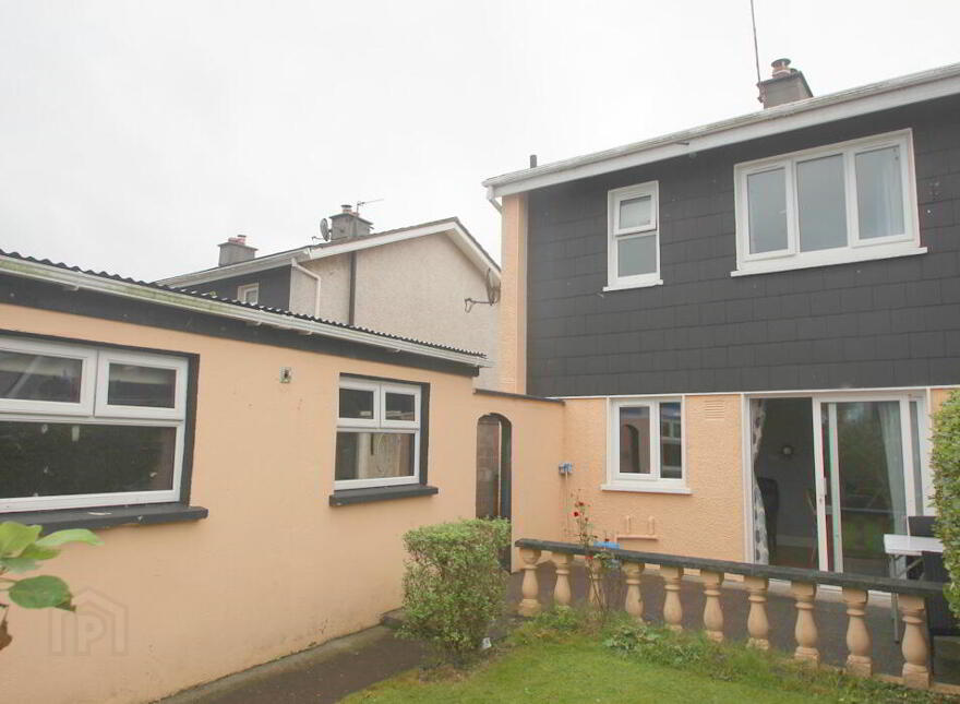 27 Arden View, Tullamore, Offaly, R35DA33