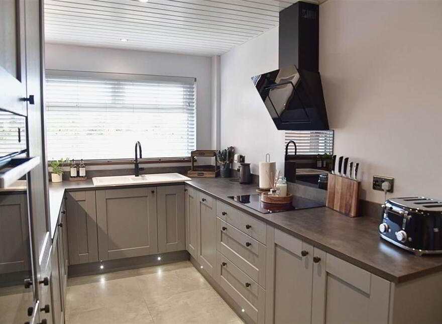 21 Drumtara, Ballymena, BT42 3DG