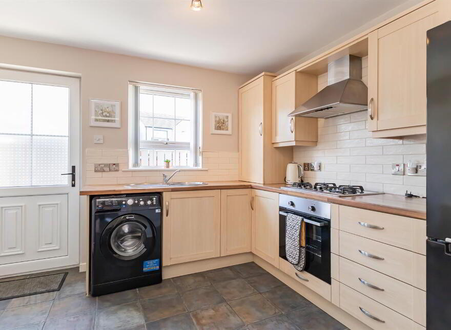 95 South Street, Newtownards, BT23 4JU