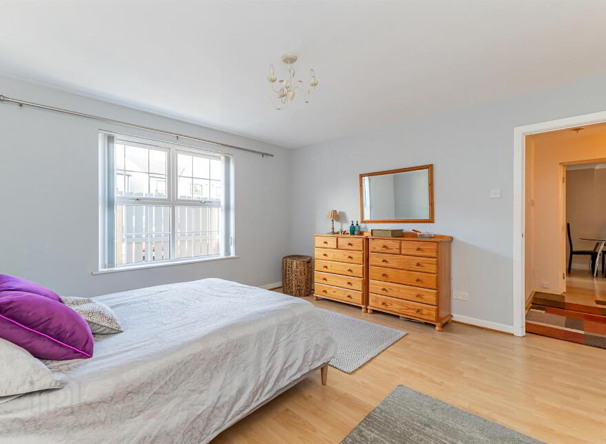 95 South Street, Newtownards, BT23 4JU