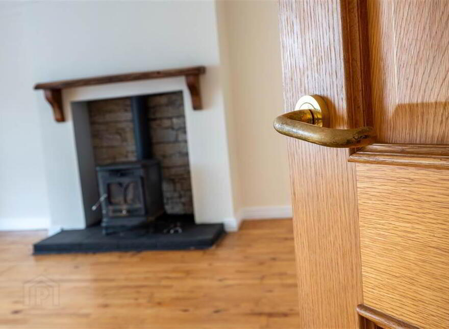 19 Ross Park, Ballymena, BT42 2JZ