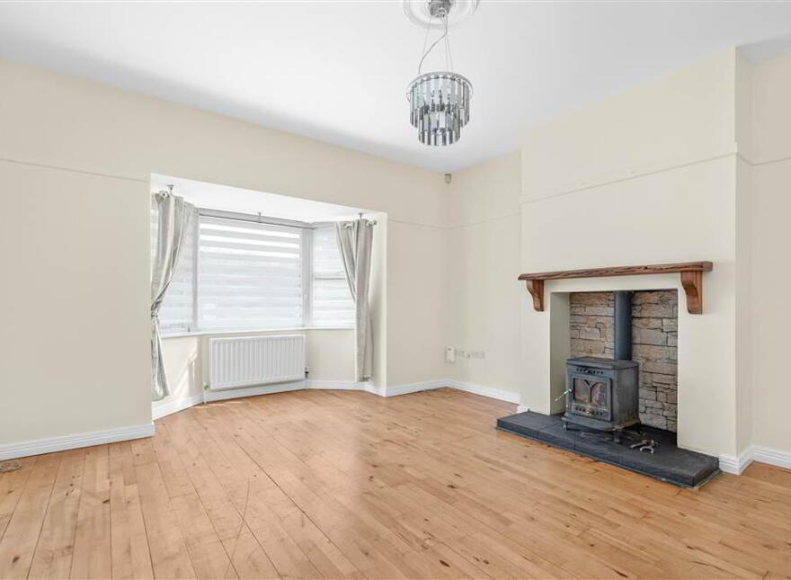 19 Ross Park, Ballymena, BT42 2JZ