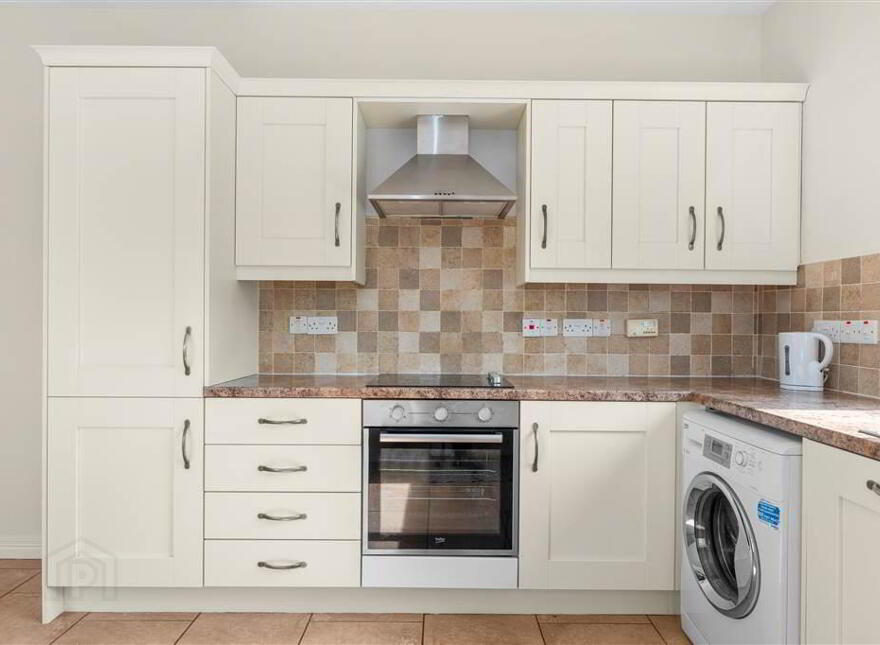 19 Ross Park, Ballymena, BT42 2JZ