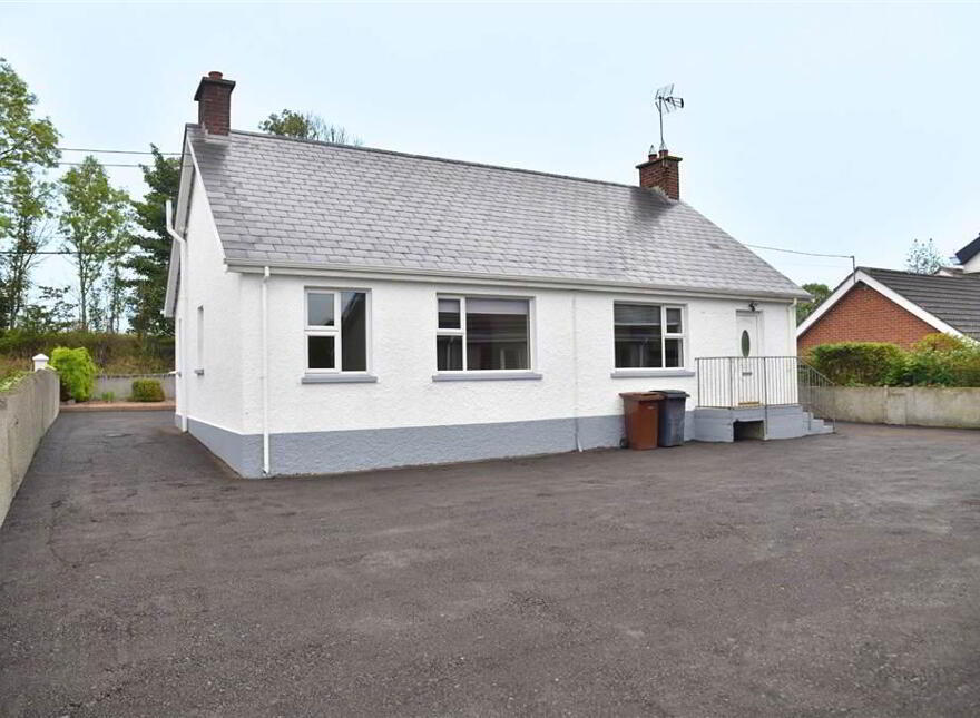 19 Ross Park, Ballymena, BT42 2JZ
