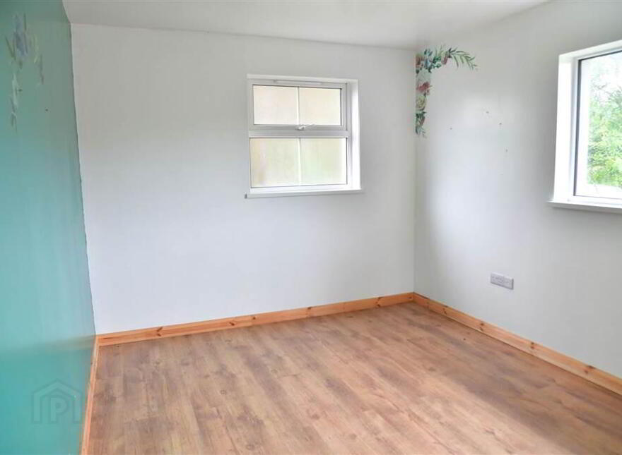 19 Ross Park, Ballymena, BT42 2JZ