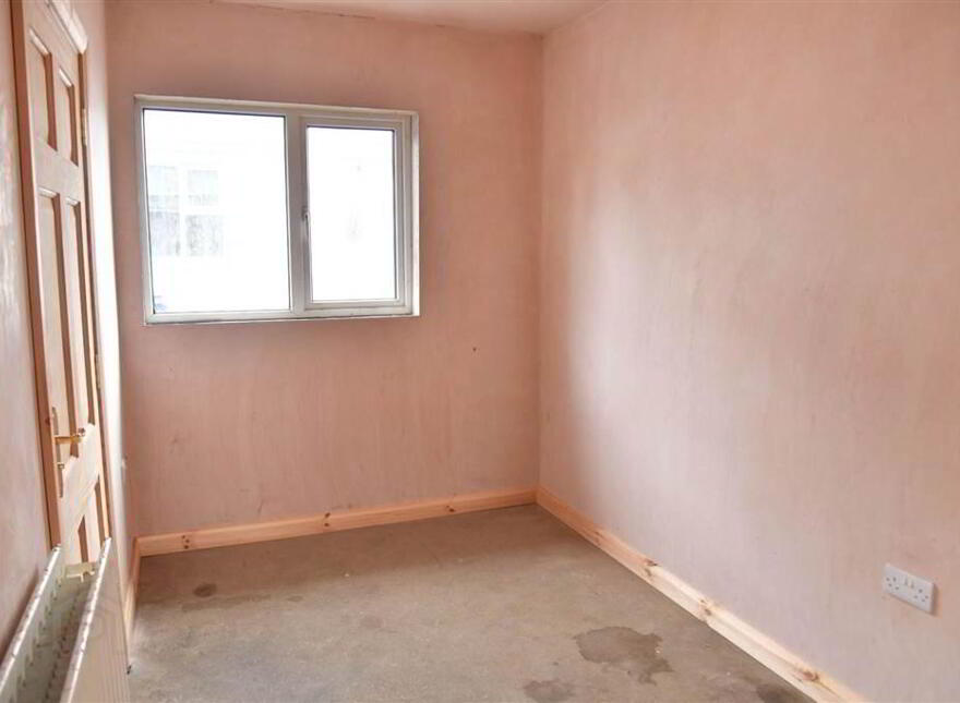19 Ross Park, Ballymena, BT42 2JZ