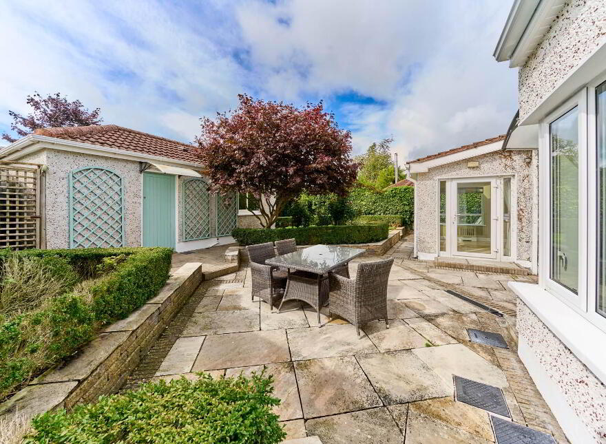 12 Oakleigh, Swan Lane, Balreask Old, Navan, C15X215
