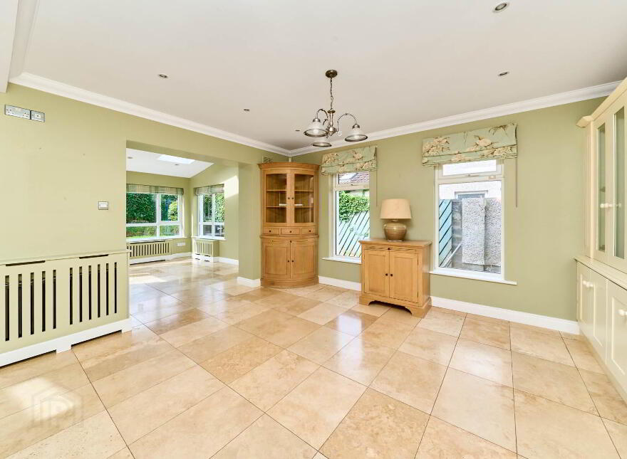 12 Oakleigh, Swan Lane, Balreask Old, Navan, C15X215