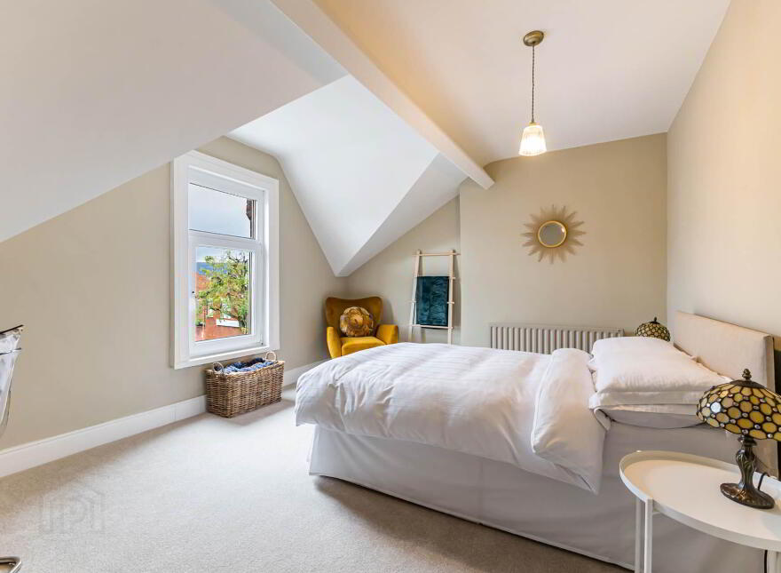280 Woodstock Road, Belfast, BT6 9DN