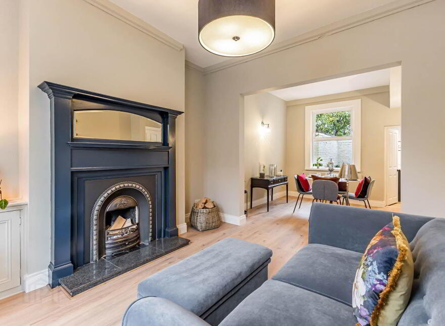 280 Woodstock Road, Belfast, BT6 9DN